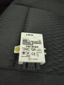 Výroba autoklíče pro BMW mimo vozidlo 5 Odpojená EWS jednotka